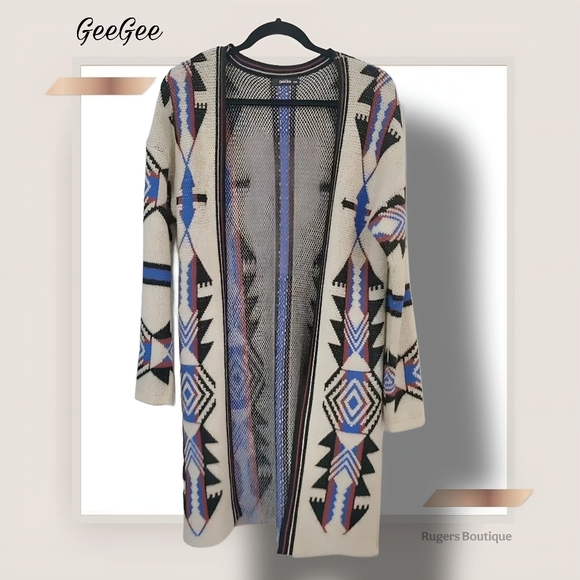🌿GeeGee Women's Small/Medium Longsleeve Acrylic Aztec Tan Split Hem Cardigan - Picture 3 of 14